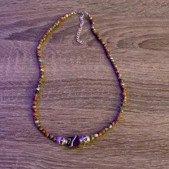 Skull beaded fordite necklace - Picture 2 of 4